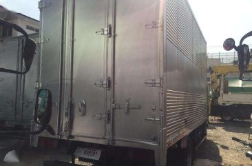 Isuzu Giga Elf NKR 14 Ft Aluminum Closed Van Japan CBU like Canter for sale