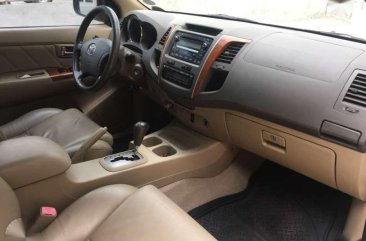 Toyota Fortuner 2010 4x2 AT 2.5 G Diesel for sale