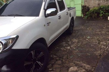 FOR SALE: Toyota Hilux 2010 J