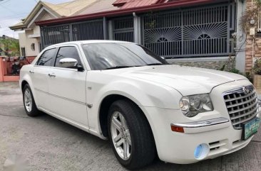 Chrysler 300 2007 3.5 V6 White Sedan For Sale 