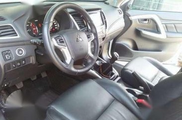 2016 Mitsubishi Montero 4X4 manual for sale