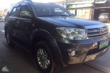 For sale: Toyota Fortuner g 2010 acquired