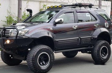 Toyota Fortuner 2009 A/T for sale