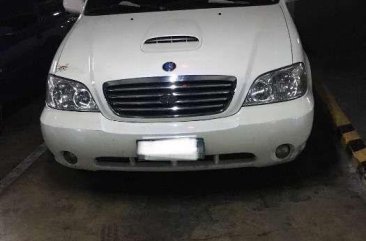 Kia Carnival Park 2001 White Van For Sale 