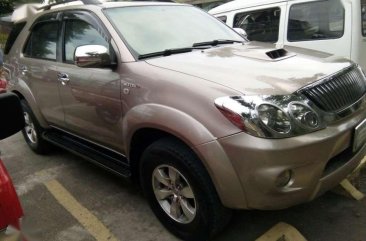 Toyota Fortuner V 4x4 Beige SUV For Sale 