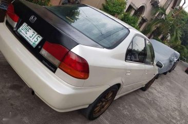 Honda Civic 1996 VTI pearl white for sale