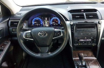 Toyota Camry Sport AT 2015 White For Sale 