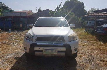 Well-maintained Toyota RAV4 2005 for sale