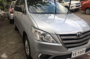 2016 Toyota Innova E Silver Automatic Transmission for sale