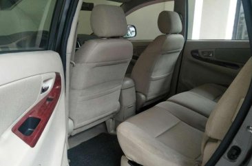 Toyota Innova G 2005 AT Gray For Sale 