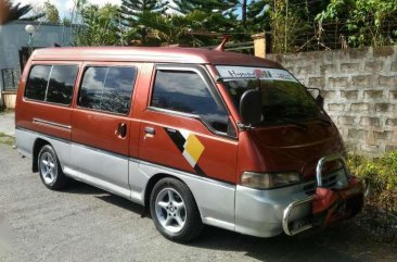 Hyundai Grace van singkit FOR SALE