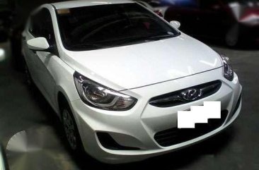 2015 Hyundai Accent Gas Manual White For Sale 