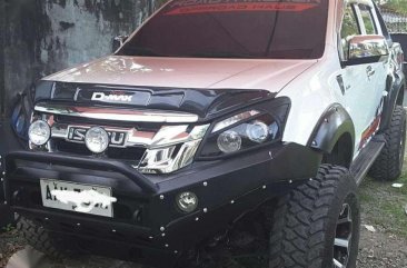 For sale Isuzu Dmax 4x4 2014 model 