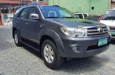 2011 Fortuner g gas matic for sale 