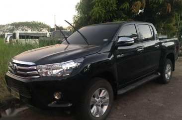 2016 Toyota Hilux 4x4 G Black Manual Transmission FOR SALE