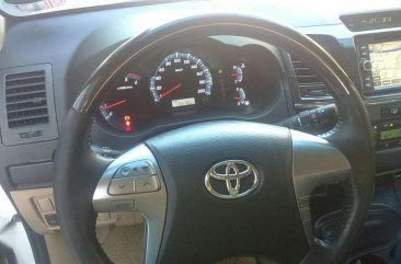 2014 Toyota Fortuner V for sale 