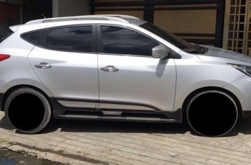 Hyundai Tucson 2010 manual transmission FOR SALE