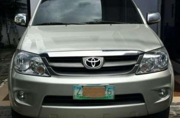 2005 Toyota Fortuner VVti 2.7 engine FOR SALE