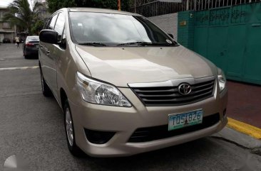 Toyota Innova E 2012 for sale 