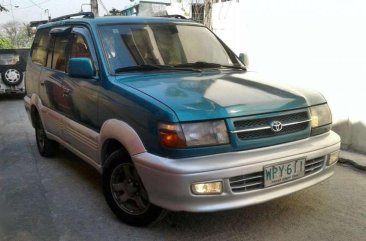 Toyota Revo sr 2001 manual for sale 