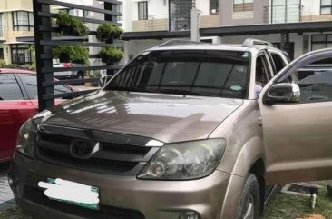 Second Hand Toyota Fortuner 2007