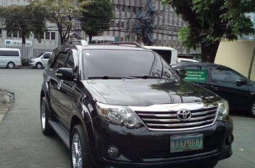 FOR SALE 2012 TOYOTA Fortuner 4x2