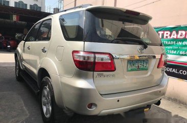 Well-kept Toyota Fortuner 2010 for sale