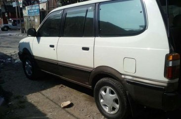 1999 TOYOTA Revo GLX Gas Matic FOR SALE