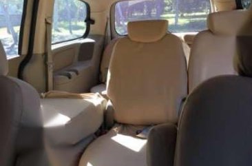 2011 Kia Carnival long wheel base FOR SALE