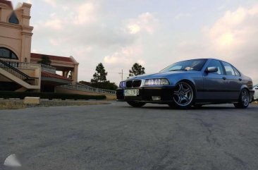 1998 BMW 320i Automatic Blue Sedan For Sale 
