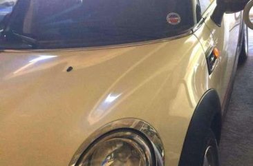 Mini Cooper 2011 AT Gasoline White For Sale 