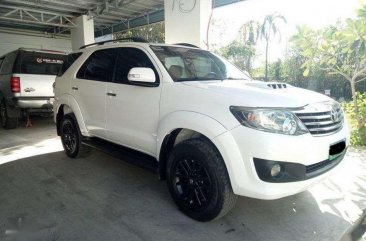 2015 Toyota Fortuner G AT White For Sale 
