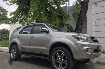 Toyota Fortuner 2006 AT Silver SUV For Sale 