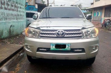 Toyota Fortuner G 2011 FOR SALE