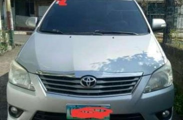 Toyota Innova 2012 2.5G MT Silver SUV For Sale 