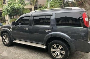 Ford Everest MT 2012 Gray SUV For Sale 