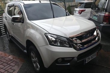 Isuzu MU-X 2015 for sale