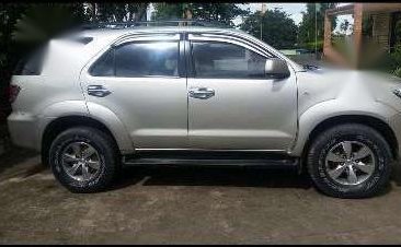 Toyota Fortuner V 2005 for sale