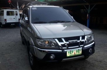 2013 Isuzu Sportivo X Gray SUV For Sale 