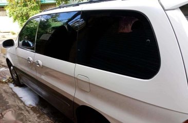 Kia Carnival II Park 2002 Model for sale