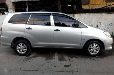 2009 Toyota Innova E for sale