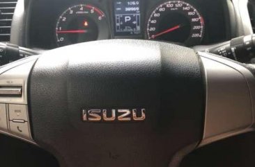 Isuzu MuX 2015 for sale