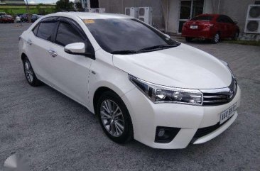 2015 Toyota Altis 1.6V automatic Pearl white FOR SALE
