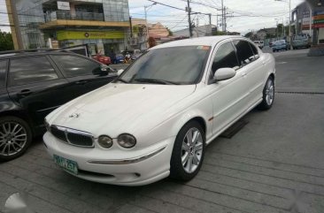 2003 Jaguar XType pearl white matic FOR SALE