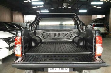 2015 Toyota Hilux G 4x2 MANUAL DIESEL FOR SALE