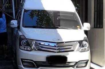 2009 HYUNDAI Grand Starex hvx royale FOR SALE