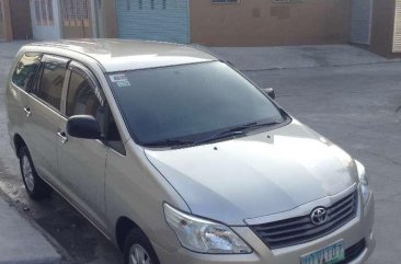 2012 Toyota Innova E matic FOR SALE