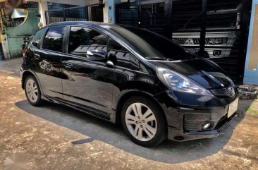 Honda Jazz 2012 AT - Top of the line FOR SALE