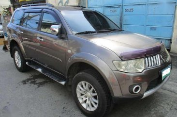 2013 MITSUBISHI MONTERO GLX - manual transmission - super FRESH FOR SALE