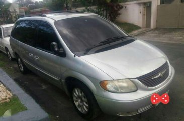 2003 Chrysler Town and Country FOR SALE